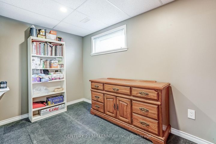 Photo 29 at 72 Glebe Crescent, Northgate, Brampton