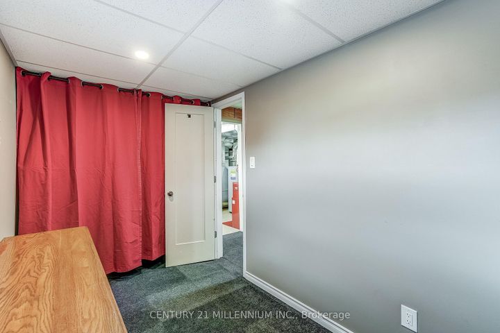 Photo 30 at 72 Glebe Crescent, Northgate, Brampton