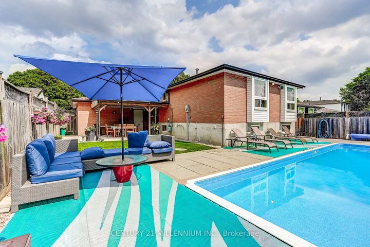 Photo 41 at 72 Glebe Crescent, Northgate, Brampton