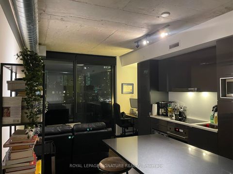 Photo 4 at 806 - 21 Lawren Harris Square, Waterfront Communities C8, Toronto