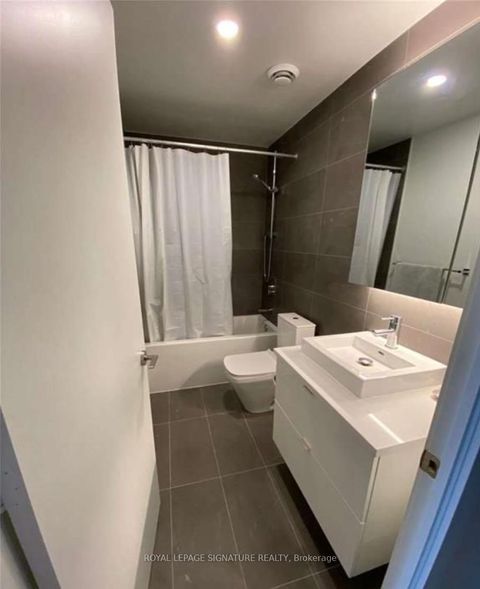 Photo 8 at 806 - 21 Lawren Harris Square, Waterfront Communities C8, Toronto