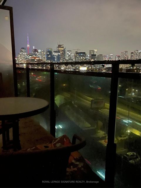 Photo 9 at 806 - 21 Lawren Harris Square, Waterfront Communities C8, Toronto