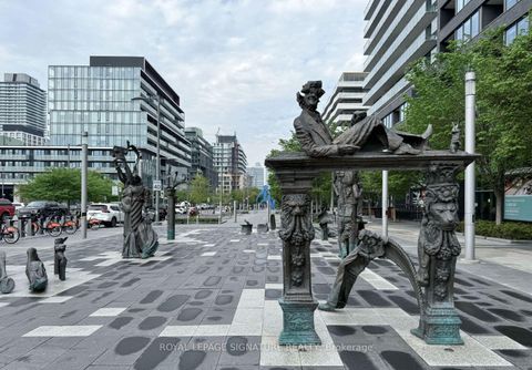 Photo 11 at 806 - 21 Lawren Harris Square, Waterfront Communities C8, Toronto