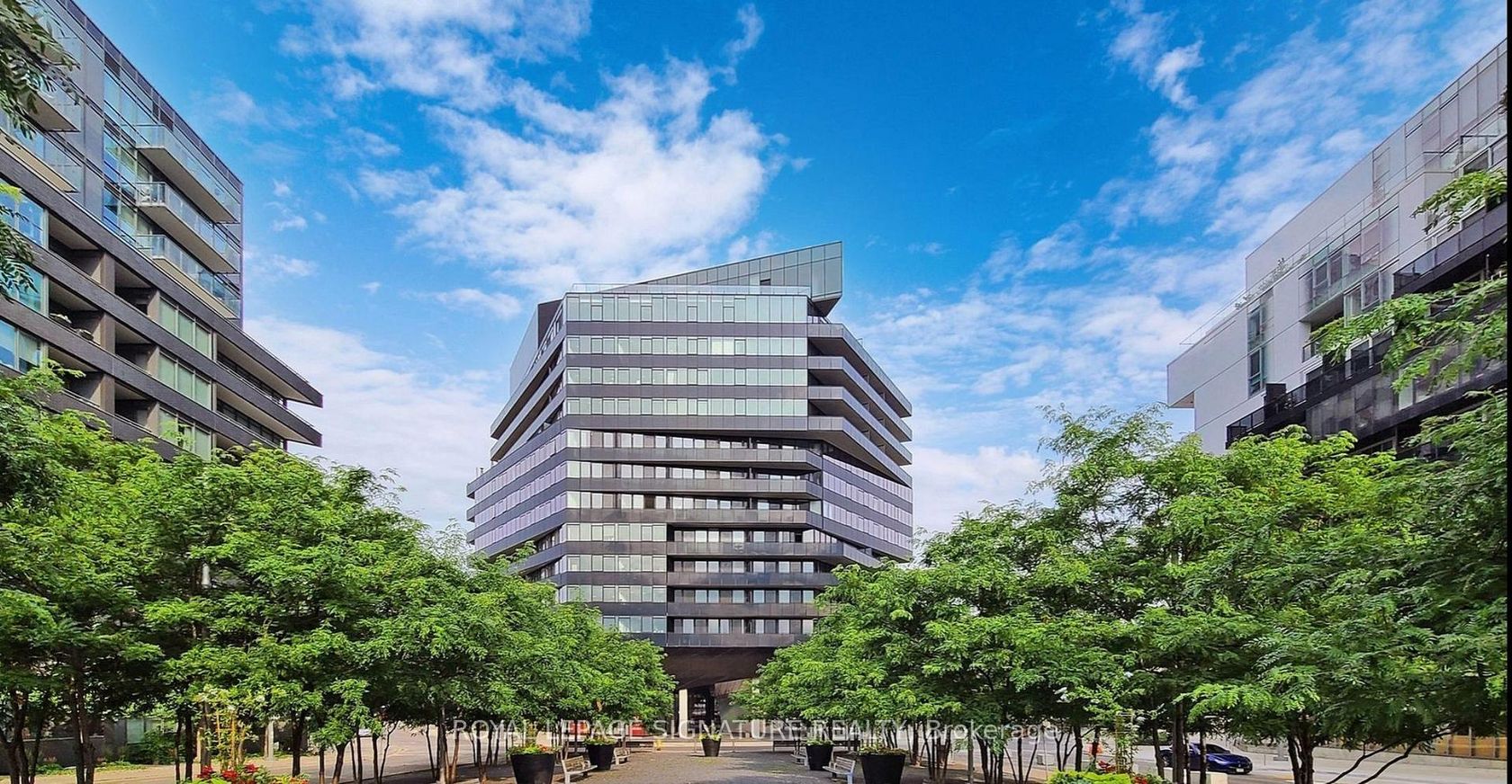 806 - 21 Lawren Harris Square, Waterfront Communities C8, Toronto 