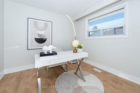 Photo 15 at 42 Faye Drive, Pleasant View, Toronto