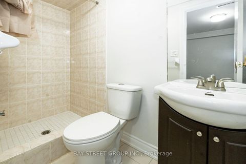 Photo 27 at 42 Faye Drive, Pleasant View, Toronto