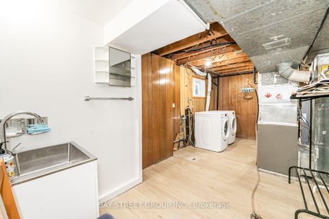 Photo 35 at 42 Faye Drive, Pleasant View, Toronto