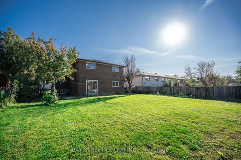Photo 39 at 42 Faye Drive, Pleasant View, Toronto