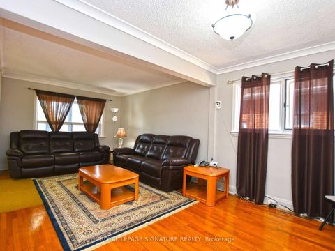 Photo 8 at 103 Richardson Avenue, Greenbrook, Toronto