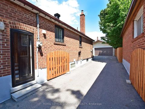 Photo 21 at 103 Richardson Avenue, Greenbrook, Toronto