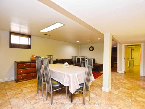 Photo 23 at 103 Richardson Avenue, Greenbrook, Toronto