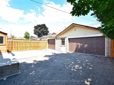 Photo 38 at 103 Richardson Avenue, Greenbrook, Toronto