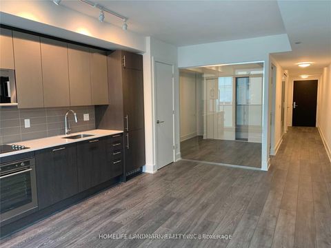 Photo 3 at 618 - 403 Church Street, Yonge Corridor, Toronto