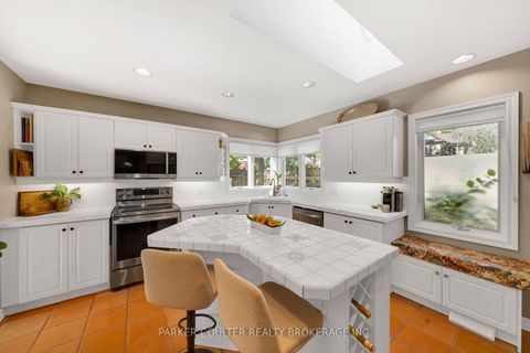Photo 13 at 102 Clapperton Street, Wellington, Barrie