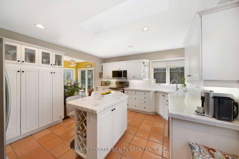Photo 14 at 102 Clapperton Street, Wellington, Barrie