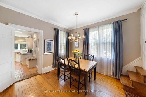 Photo 19 at 102 Clapperton Street, Wellington, Barrie