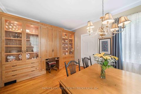 Photo 21 at 102 Clapperton Street, Wellington, Barrie