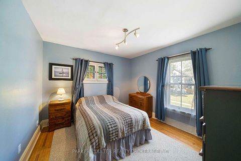 Photo 24 at 102 Clapperton Street, Wellington, Barrie