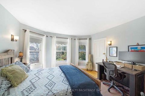 Photo 26 at 102 Clapperton Street, Wellington, Barrie