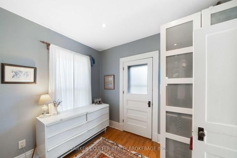 Photo 32 at 102 Clapperton Street, Wellington, Barrie