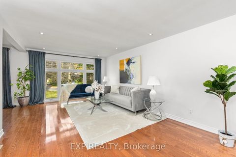 Photo 5 at 5 Tadcaster Place, Don Mills, Toronto