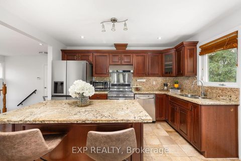 Photo 9 at 5 Tadcaster Place, Don Mills, Toronto
