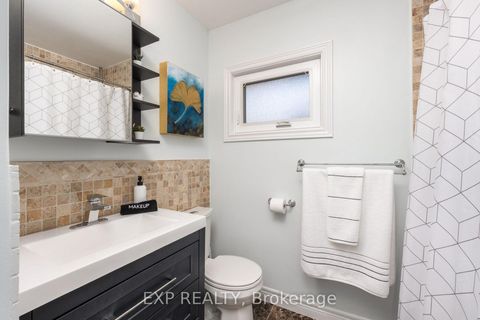 Photo 11 at 5 Tadcaster Place, Don Mills, Toronto