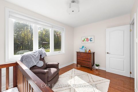 Photo 15 at 5 Tadcaster Place, Don Mills, Toronto