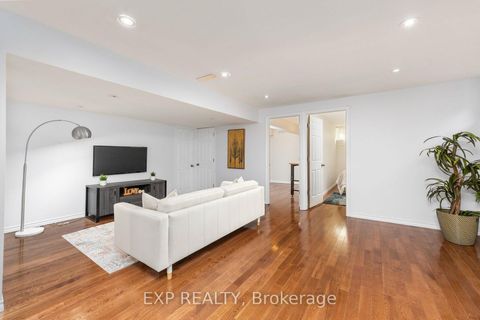 Photo 18 at 5 Tadcaster Place, Don Mills, Toronto
