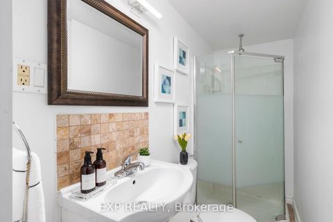 Photo 23 at 5 Tadcaster Place, Don Mills, Toronto