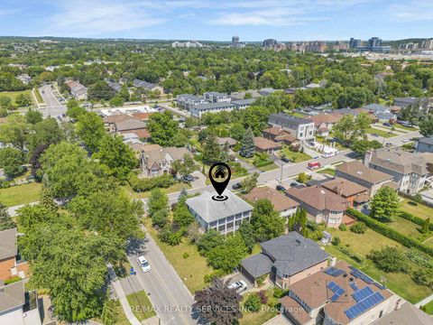 Photo 2 at 135 Spruce Avenue, South Richvale, Richmond Hill