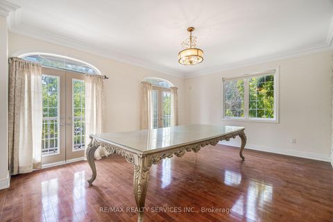 Photo 16 at 135 Spruce Avenue, South Richvale, Richmond Hill