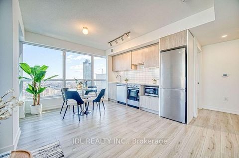 Photo 11 at 1608 - 395 Bloor Street E, North St. James Town, Toronto