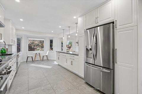 Photo 17 at 67 Chilmar Crescent, Uplands, Vaughan
