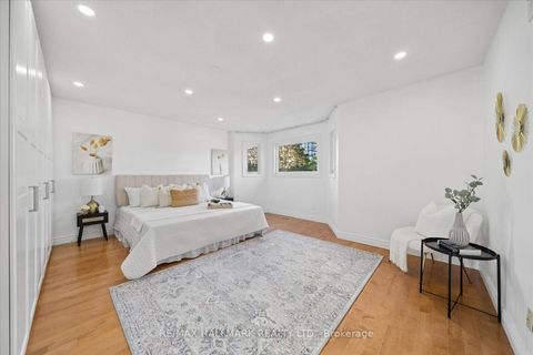 Photo 23 at 67 Chilmar Crescent, Uplands, Vaughan