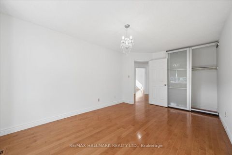 Photo 33 at 67 Chilmar Crescent, Uplands, Vaughan