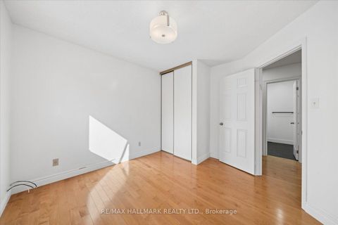 Photo 35 at 67 Chilmar Crescent, Uplands, Vaughan