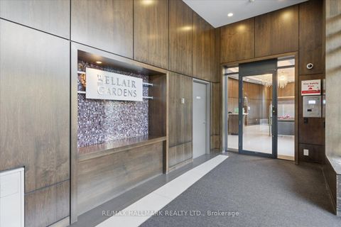 Photo 3 at 915 - 18 Valley Woods Road, Donalda, Toronto