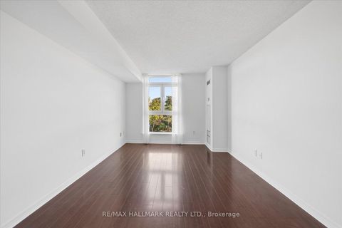 Photo 14 at 915 - 18 Valley Woods Road, Donalda, Toronto