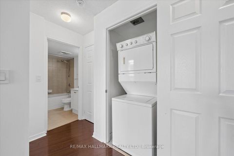 Photo 25 at 915 - 18 Valley Woods Road, Donalda, Toronto
