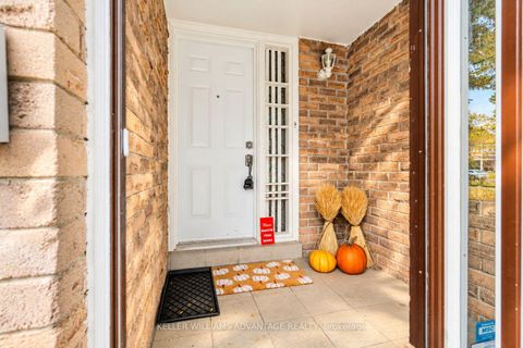 Photo 2 at 58 Ambercroft Boulevard, Steeles, Toronto