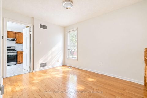 Photo 12 at 58 Ambercroft Boulevard, Steeles, Toronto