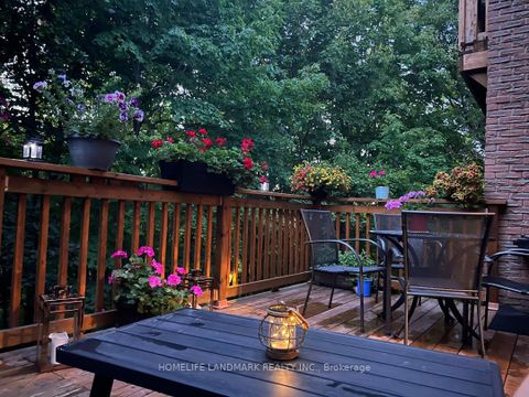 Photo 11 at 22 Coreydale Court, Bathurst Manor, Toronto