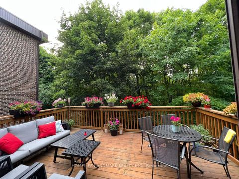 Photo 12 at 22 Coreydale Court, Bathurst Manor, Toronto
