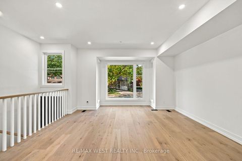 Photo 5 at 157 Aldercrest Avenue, Alderwood, Toronto