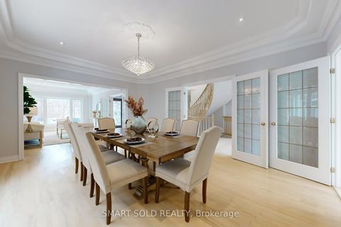 Photo 7 at 31 Black Walnut Crescent, Langstaff, Richmond Hill