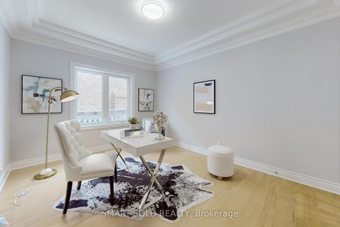 Photo 14 at 31 Black Walnut Crescent, Langstaff, Richmond Hill