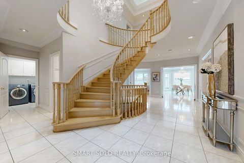 Photo 15 at 31 Black Walnut Crescent, Langstaff, Richmond Hill