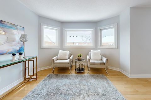 Photo 19 at 31 Black Walnut Crescent, Langstaff, Richmond Hill