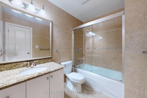 Photo 25 at 31 Black Walnut Crescent, Langstaff, Richmond Hill
